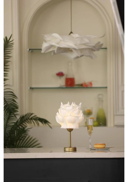 Beyaz Eva Gül Tasarım Kablosuz Pilli Masa Lambası - Alt Uzun Eskitme Gold