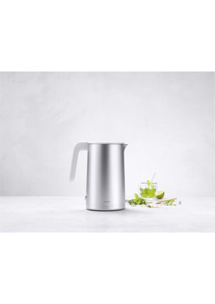 Enfinigy Su Isıtıcısı 1,5 L, 1.550 – 1.850 W, Otomatik Kapanma, Çift Duvarlı Gövde, Paslanm modelleri