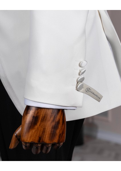 Italyan Stil Slim Fit Şal Yaka Ceket Yelek Pantolon Damatlık Set Beyaz T13695 fırsatları