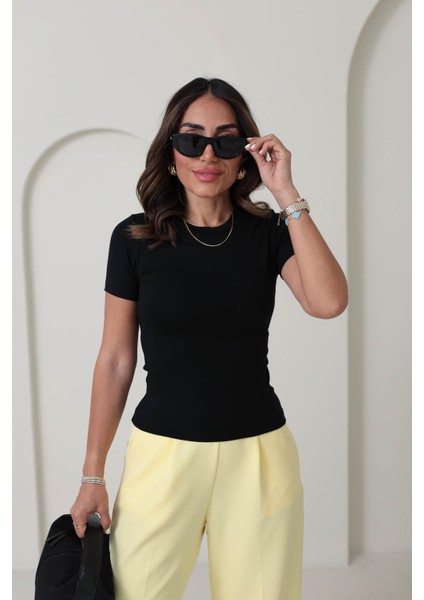 Kadın Kısa Kollu Bisiklet Yaka Basic Viscon Likralı Body modelleri