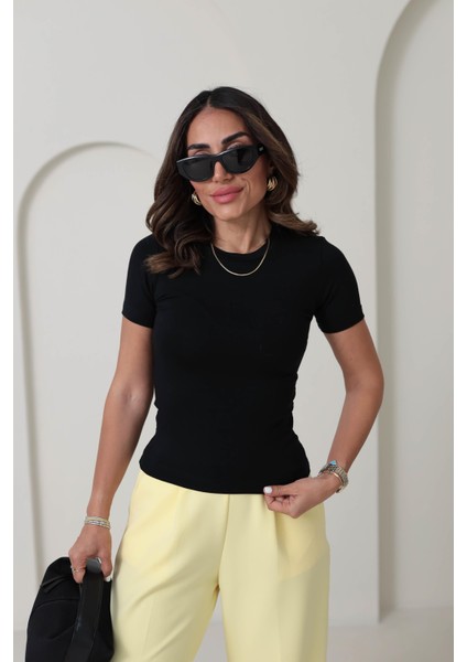 Kadın Kısa Kollu Bisiklet Yaka Basic Viscon Likralı Body fırsatları