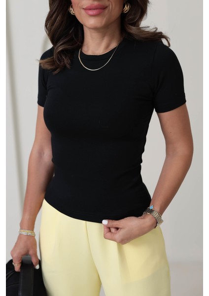 Kadın Kısa Kollu Bisiklet Yaka Basic Viscon Likralı Body