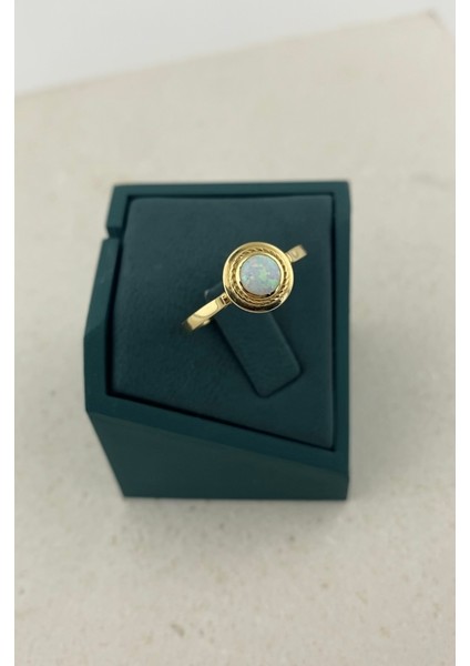 14 Ayar Altın Mistik Oval Opalit Taşlı Yüzük