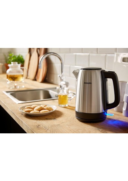 Daily Collection Çelik Kettle 2200 W 1.7 Lt, Işıklı Gösterge, Yaylı Kapak, Hızlı Kaynatma Fo indirimleri