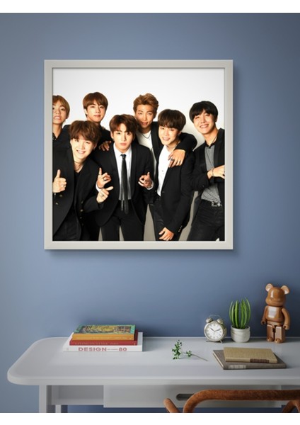 Bts, Kore Müzik LED Tablo – 60X60 cm | Sıva Üstü Montajlı, Tak-Çalıştır Sistem, Arapuar Anahtarlı