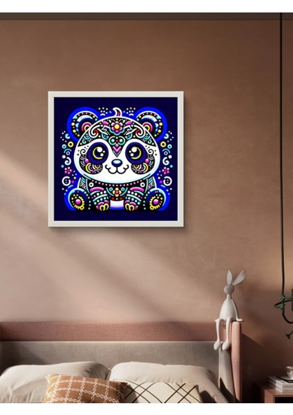 Sevimli Panda Çocuk Odası LED Tablo – 60X60 cm | Sıva Üstü Montajlı, Tak-Çalıştır Sistem, Arapuarlı