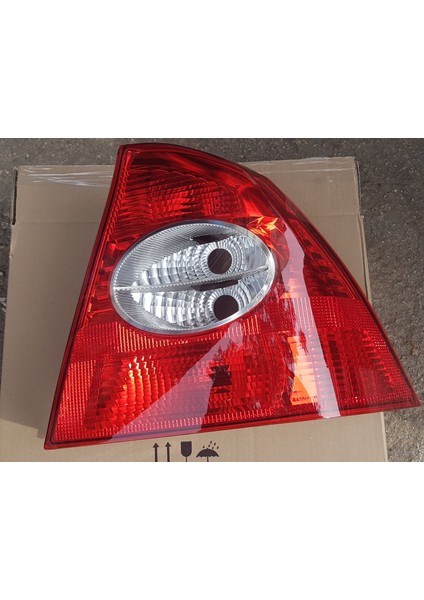 Ford Focus 2-2.5 2005-2011 Sedan Arka Stop Lambası Sağ N11.18748
