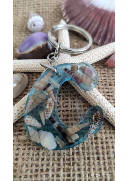 "c" Harfi - Açık Mavi Deniz Epoksi Harf Anahtarlık – Gerçek Deniz Kabuğu, El Yapımı, Benzersiz indirimleri