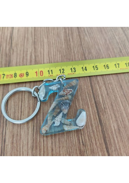 "z" Harfi - Açık Mavi Deniz Epoksi Harf Anahtarlık – Gerçek Deniz Kabuğu, El Yapımı, Benzersiz modelleri