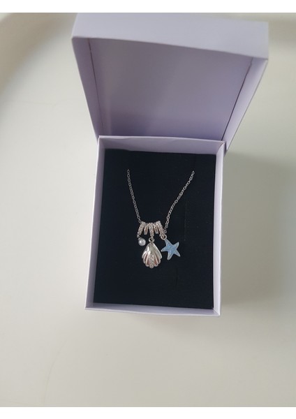 Zirkon Taş Detaylı Deniz Yıldızı Kolye