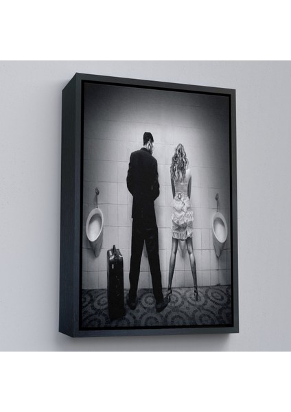 Çerçeveli Dekoratif Kanvas Tablo, Pisuvara Işeyen Çift TABLOSU-7890 modelleri