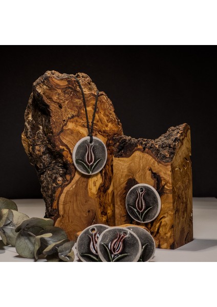 Lale Desenli Seramik Kolye – Stres ve Denge Kolyesi indirimleri