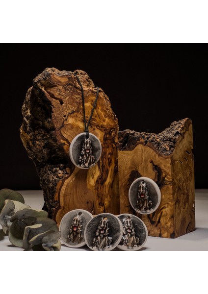 Köpek Yüzü Seramik Kolye – Stres ve Denge Kolyesi indirimleri