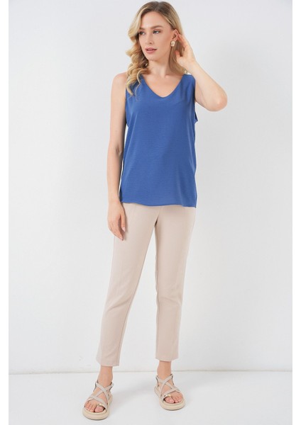 Kadın BDART Dokulu V Yaka Kolsuz Bluz Gök Mavisi fiyatları