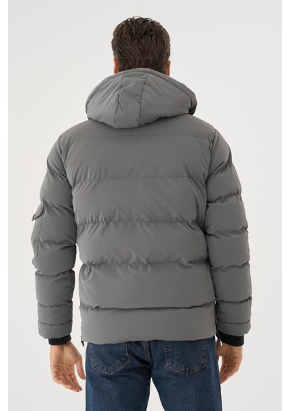 Erkek Gri Su ve Rüzgar Geçirmez Kürklü Çıkartılabilir Kapüşonlu Mont&kaban indirimleri
