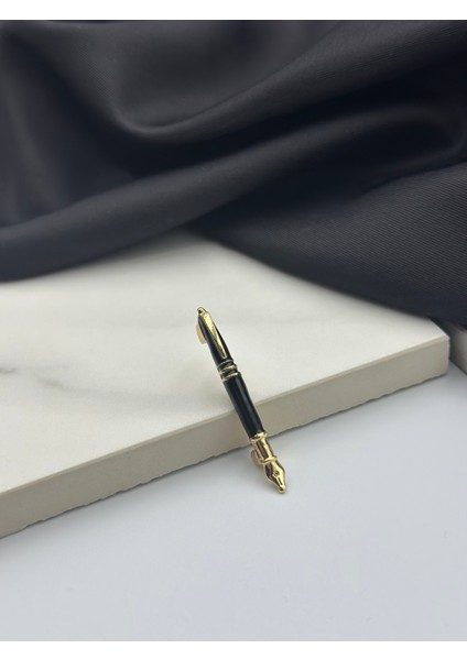 Siyah Mineli Gold Dolmakalem Öğretmen Meslek Figürlü Broş Yaka Iğnesi