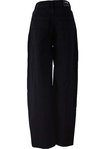 Siyah Kadın Jean Pantolon modelleri