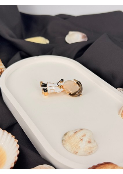 Siyah Saçlı Beyaz Mineli Erkek Doktor Hemşire Sağlık Çalışanı Broş Yaka Iğnesi 1 Adet modelleri