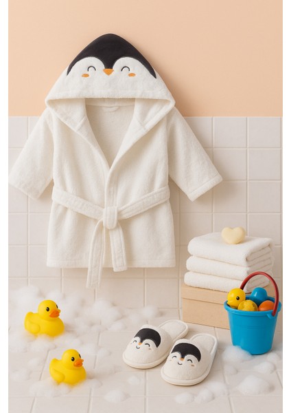 Penguen Desenli Bebek Bornoz Seti