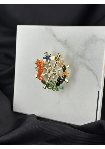 Deniz Canlıları ve Dümen Figürlü Yaz Broş Yaka Iğnesi