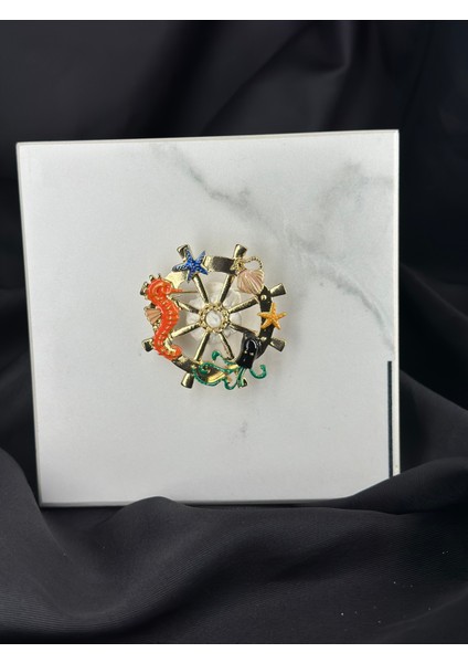 Deniz Canlıları ve Dümen Figürlü Yaz Broş Yaka Iğnesi fiyatları