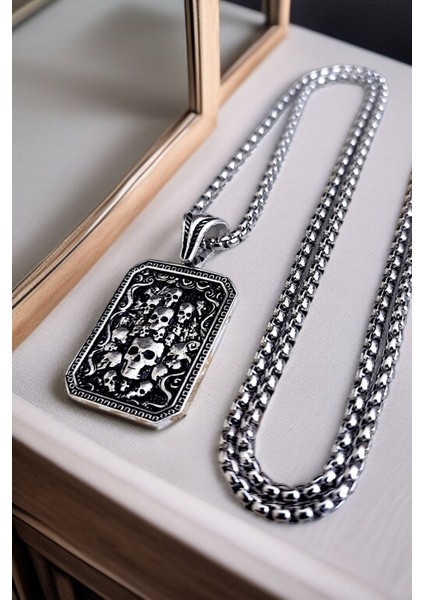 Gümüş Kaplama Krom-Çelik Erkek Kolyesi Ölüler Yurdu Kurukafa Madalyon indirimleri