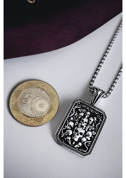 Gümüş Kaplama Krom-Çelik Erkek Kolyesi Ölüler Yurdu Kurukafa Madalyon