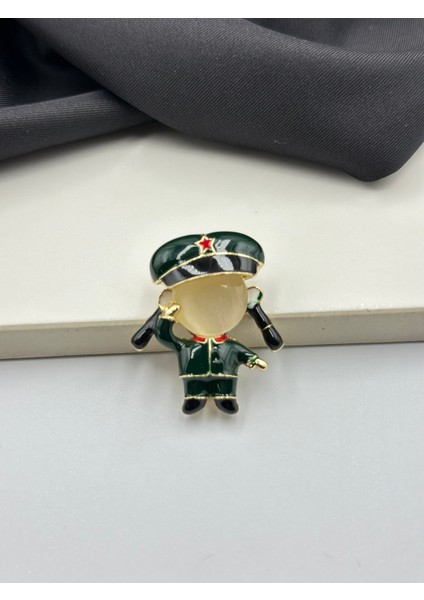 Yeşil Mineli Asker Kamutan Jandarma Meslek Broşu Yaka Iğnesi