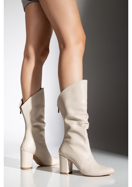 Zora Körüklü Topuklu Çizme modelleri