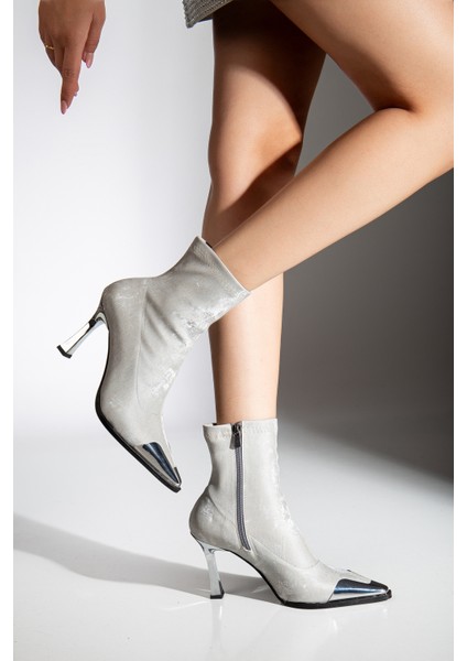 Delina Topuklu Kadife Bot modelleri