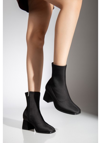 Sandra Streç Bot Siyah modelleri