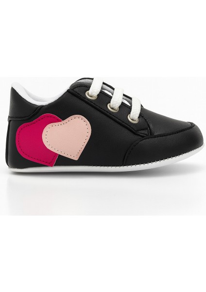 Kız Bebek Spor Ayakkabı – Kalpli Tasarım, Esnek ve Yumuşak fiyatları