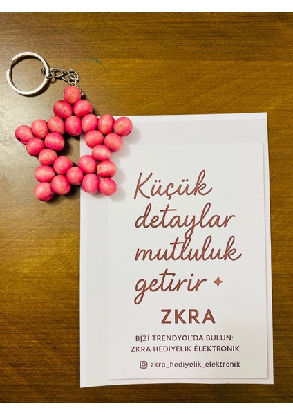 1li El Yapımı Ahşap Yıldız Anahtarlık – Doğal ve Şık Tasarım Pembe