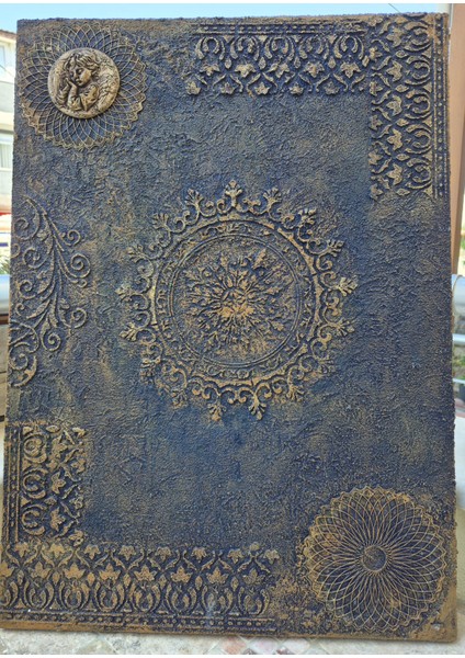 Kilidasanat -El Yapımı Lacivert Kabartmalı Dantel Temalı Ahşap Tablo