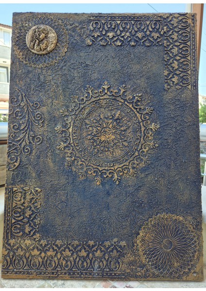 Kilidasanat -El Yapımı Lacivert Kabartmalı Dantel Temalı Ahşap Tablo fiyatları