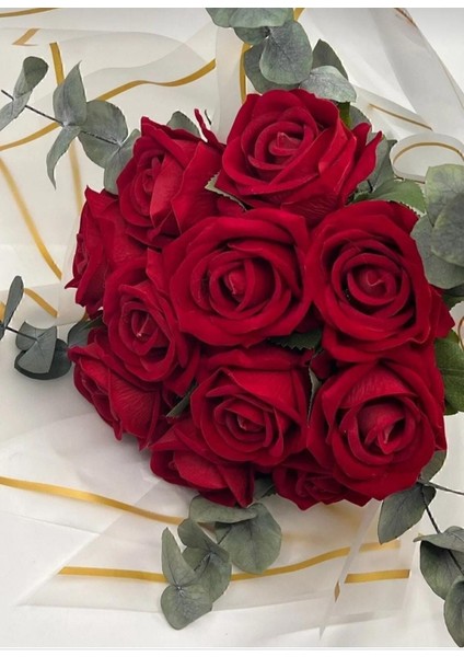 Okaliptuslu Kırmızı Gül Buketi