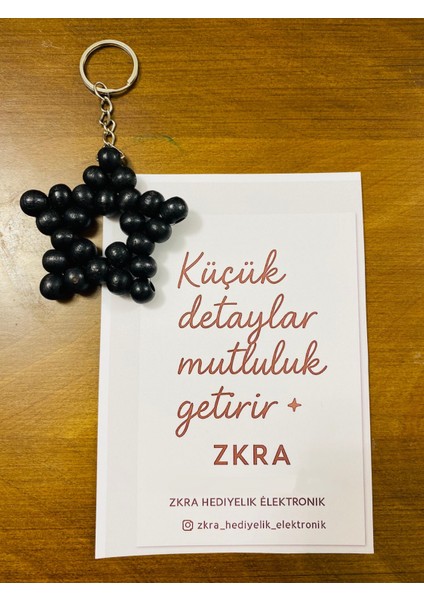 2 Lı- El Yapımı Ahşap Yıldız Anahtarlık – Doğal ve Şık Tasarım Siyah