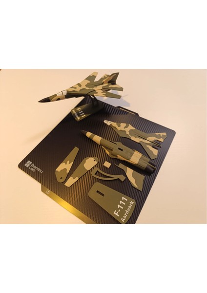 F-111 Aardvark Uçak Modeli Kiti