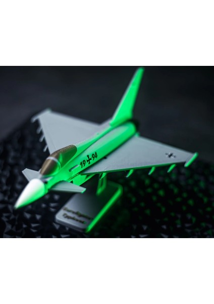 Eurofighter Typhoon Uçak Model Kiti fiyatları