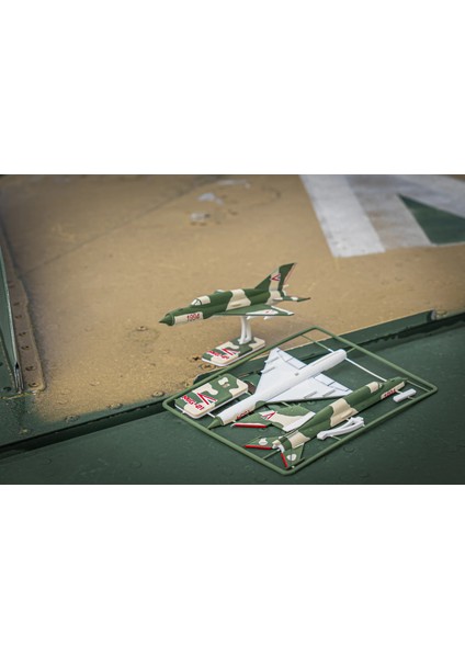 Hunaf Mig-21 Uçak Model Kiti