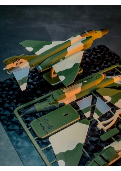 F-4 Phantom Iı Uçak Model Kiti – Kamuflaj Serisi