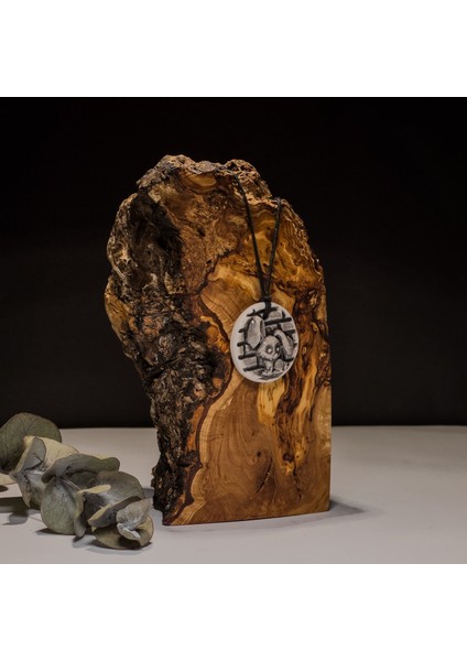 Tavşan Figürlü Seramik Kolye – Stres ve Denge Kolyesi fırsatları