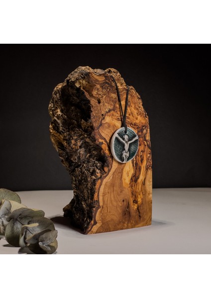 Isa Figürlü Seramik Kolye – Stres ve Denge Kolyesi fiyatları