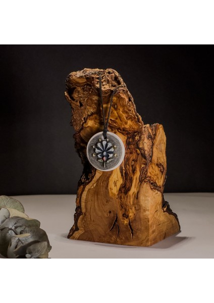 Gece Açan Çiçek Seramik Kolye – Stres ve Denge Kolyesi modelleri