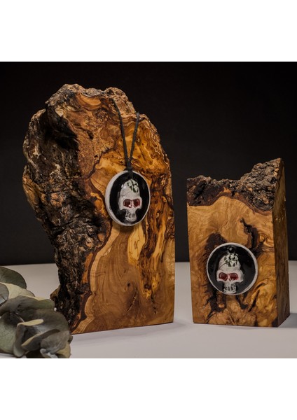 Kafatası Tılsımı Seramik Kolye – Stres ve Denge Kolyesi fırsatları