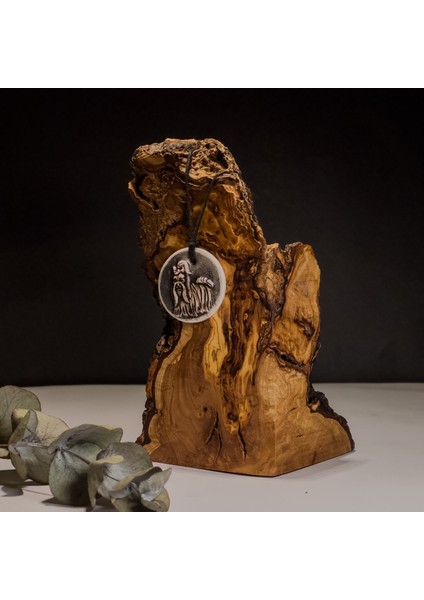 Shih Tzu Köpek Figürlü Seramik Kolye – Stres ve Denge Kolyesi modelleri