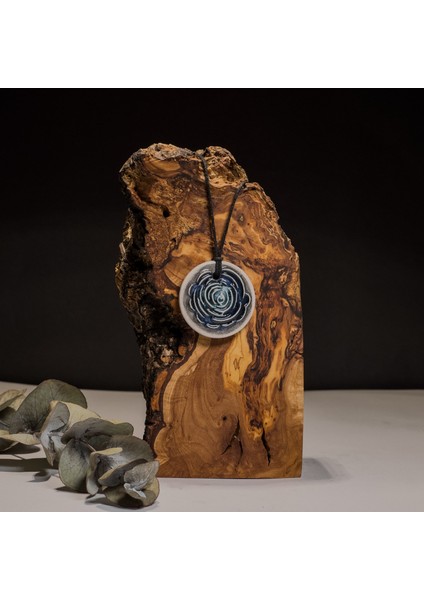 Mavi Gül Seramik Kolye – Stres ve Denge Kolyesi