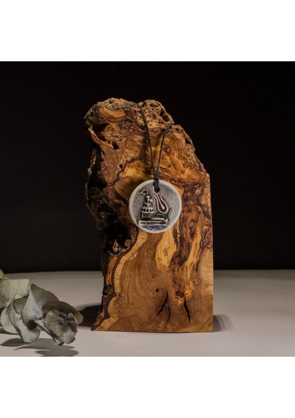 Kız Kulesi ve Lale Desenli Seramik Kolye – Stres ve Denge Kolyesi modelleri