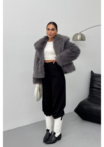 Kadın Kürk Şık Geniş Yaka Astarlı Çıtçıt Düğmeli premium kürk fırsatları