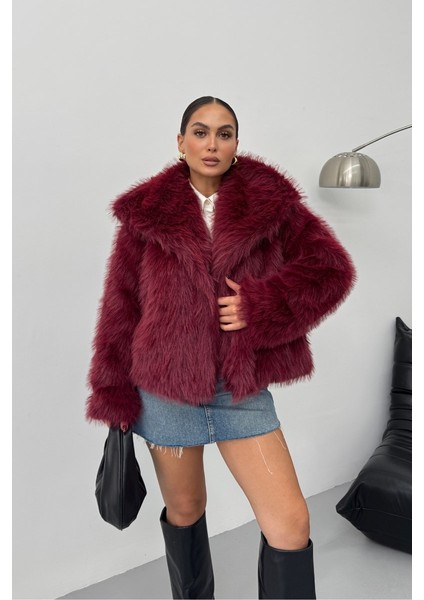 Kadın Kürk Şık Geniş Yaka Astarlı Çıtçıt Düğmeli premium kürk